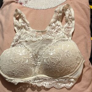 Candies Small lacy bra